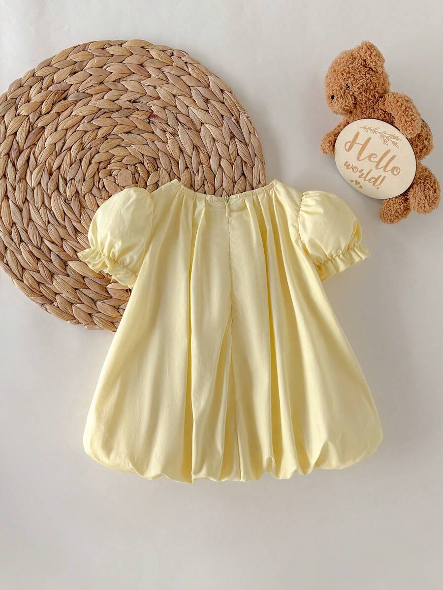 Baby Apricot Bowknot Long Sleeve Dress for Cute Daily and Outdoor Wear