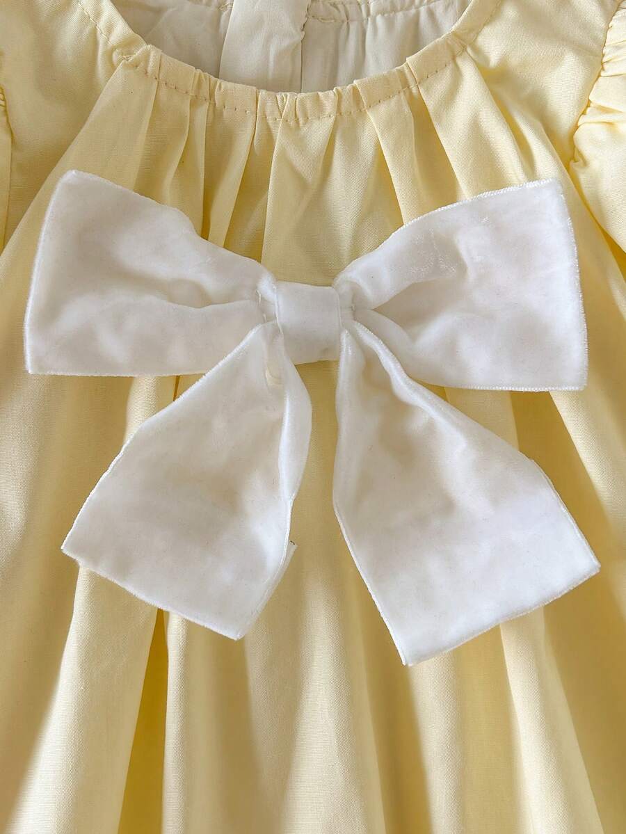 Baby Apricot Bowknot Long Sleeve Dress for Cute Daily and Outdoor Wear