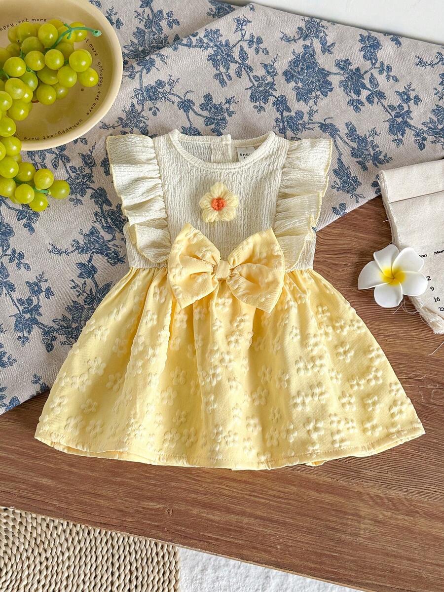 Baby Lace Collar Pink Bow Dress for Elegant Retro Summer Wear