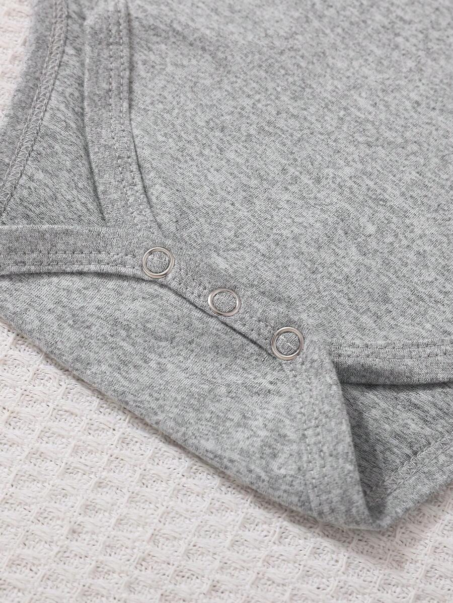 Letter Print Short Sleeve Baby Crawler for Cute Casual Daily Wear