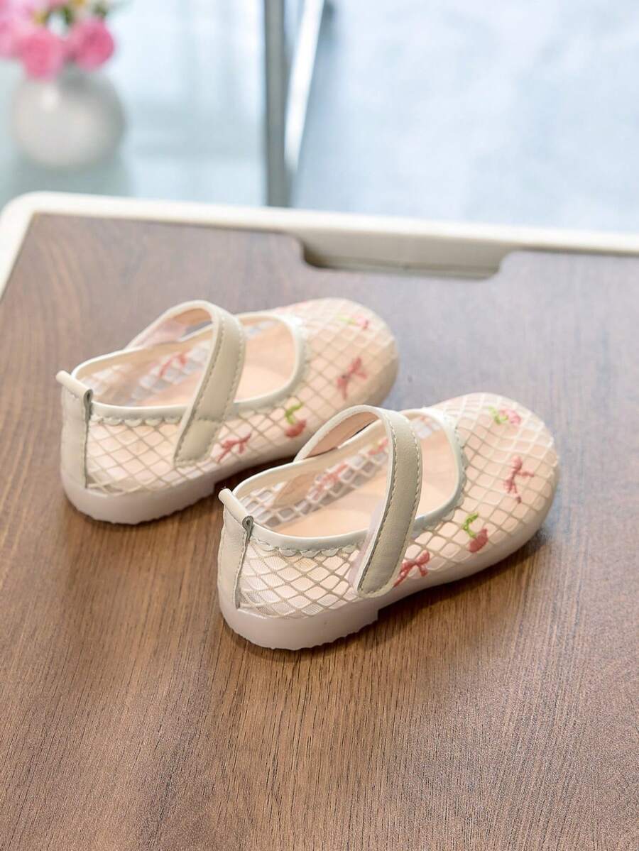 Toddler Girl Breathable Mesh Lace Sandals - Non-Slip Summer Princess Flats