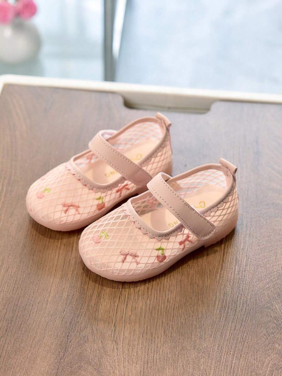 Toddler Girl Breathable Mesh Lace Sandals - Non-Slip Summer Princess Flats