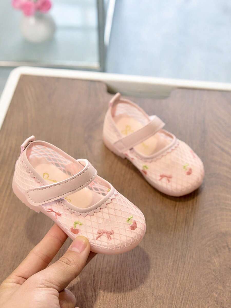 Toddler Girl Breathable Mesh Lace Sandals - Non-Slip Summer Princess Flats