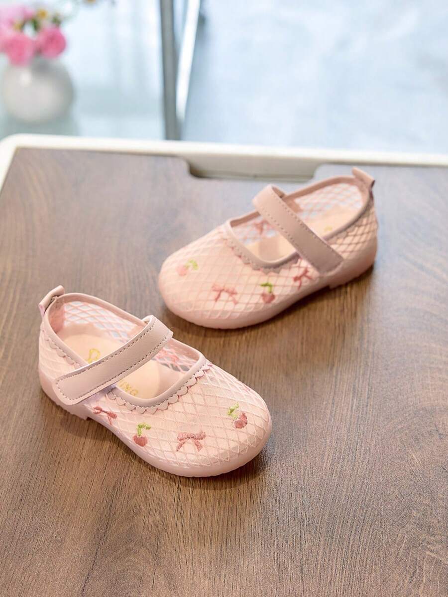 Toddler Girl Breathable Mesh Lace Sandals - Non-Slip Summer Princess Flats