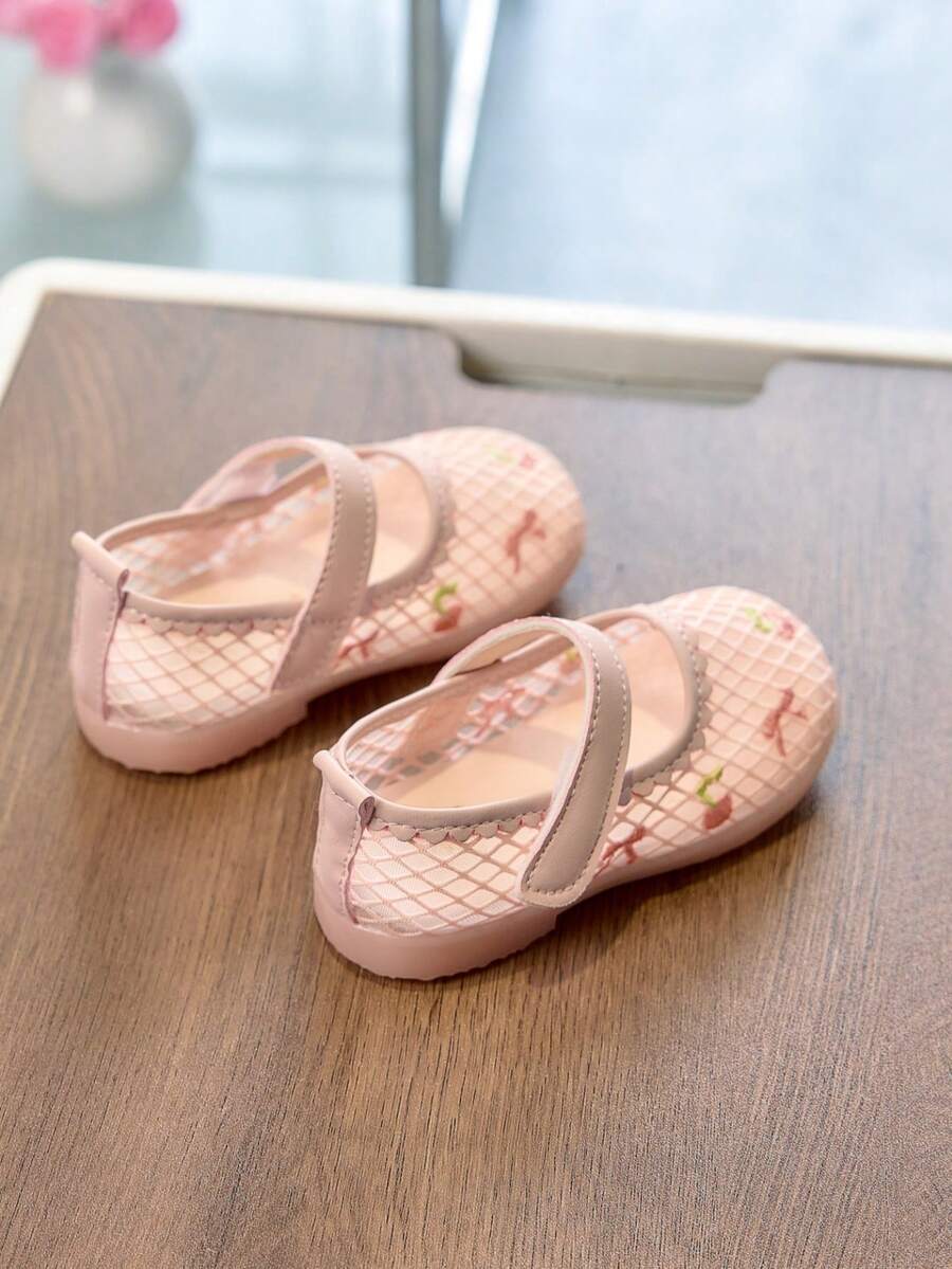 Toddler Girl Breathable Mesh Lace Sandals - Non-Slip Summer Princess Flats