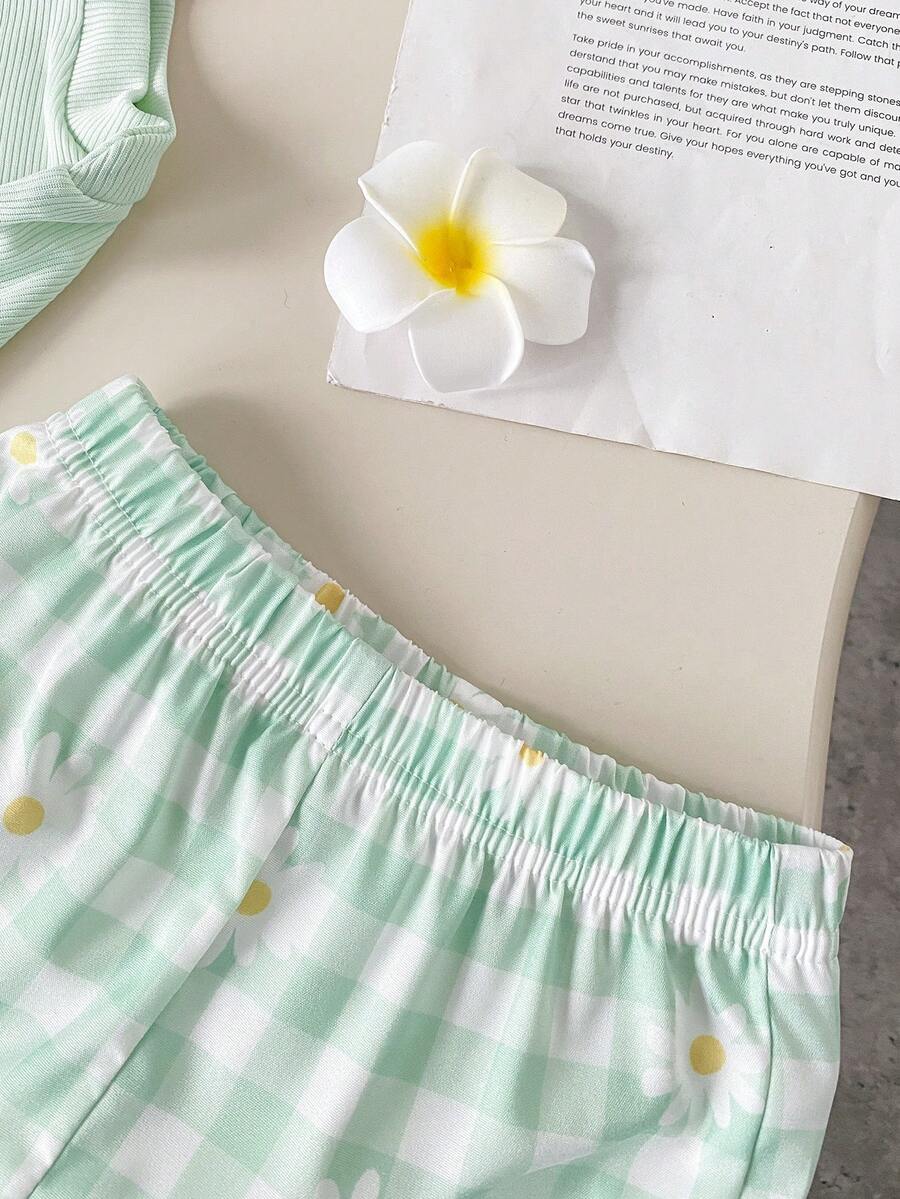 Baby Girl 2pcs Summer Blue Textured Top & Plaid Shorts Outfit