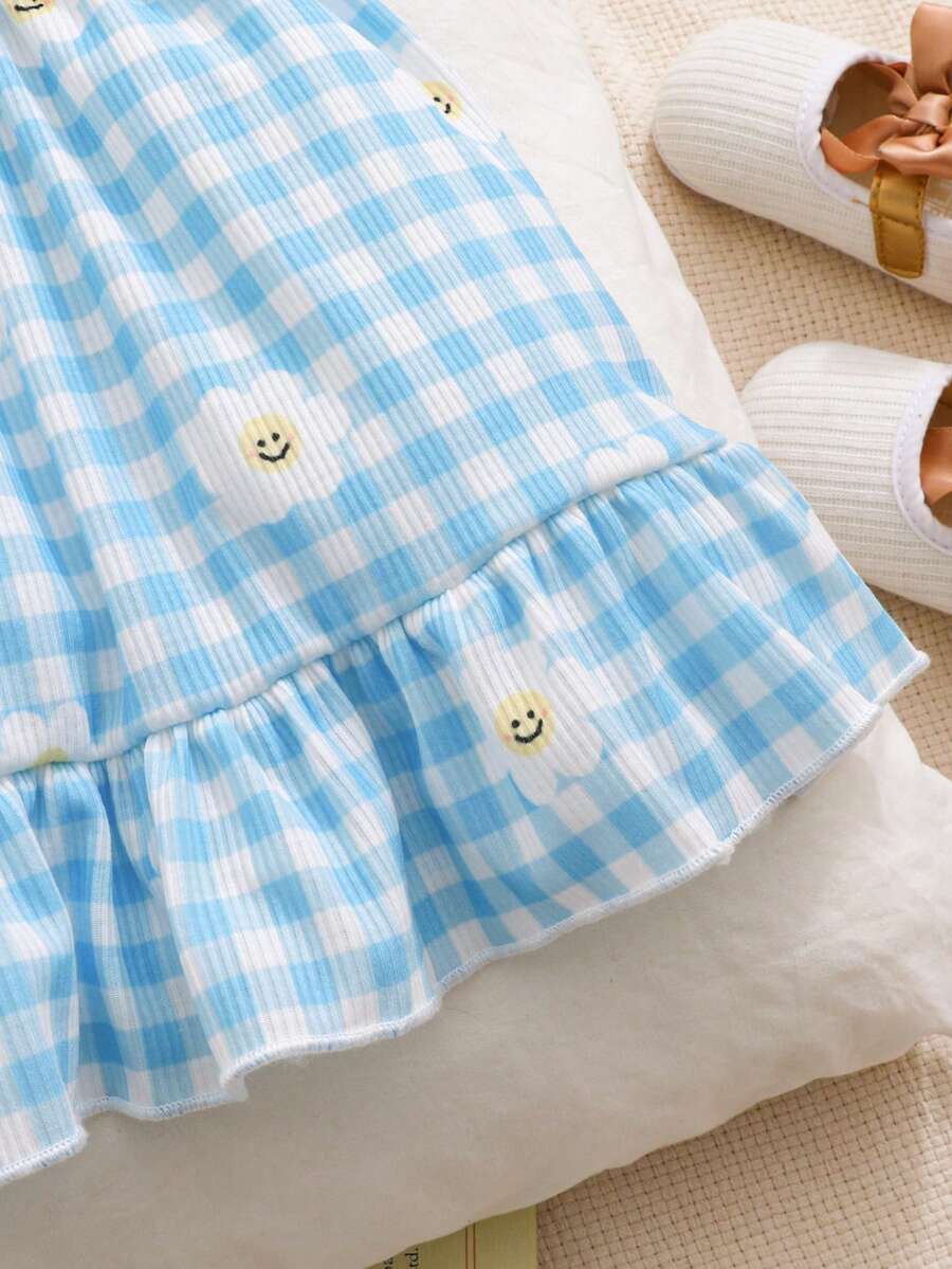2PCS Baby Strawberry Plaid Dress and Bow Headband Set for Cute Spring and Summer Outings