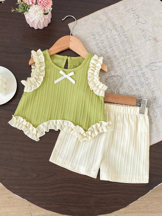 Light Green Vest Top And Apricot Shorts Set For Toddler Girls Vacation Wear