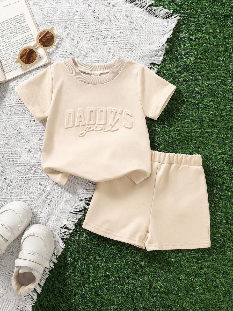 Classic Everyday Shorts Set For Baby Girls With Daddy's Girl T Shirt