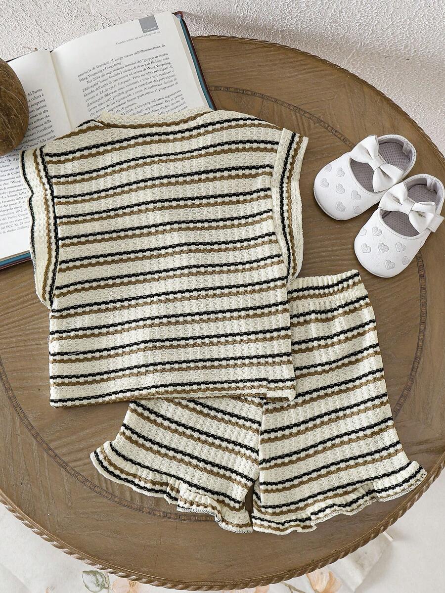 Baby Girl Black & White Striped Ruffle Sleeve T-Shirt & Shorts Set