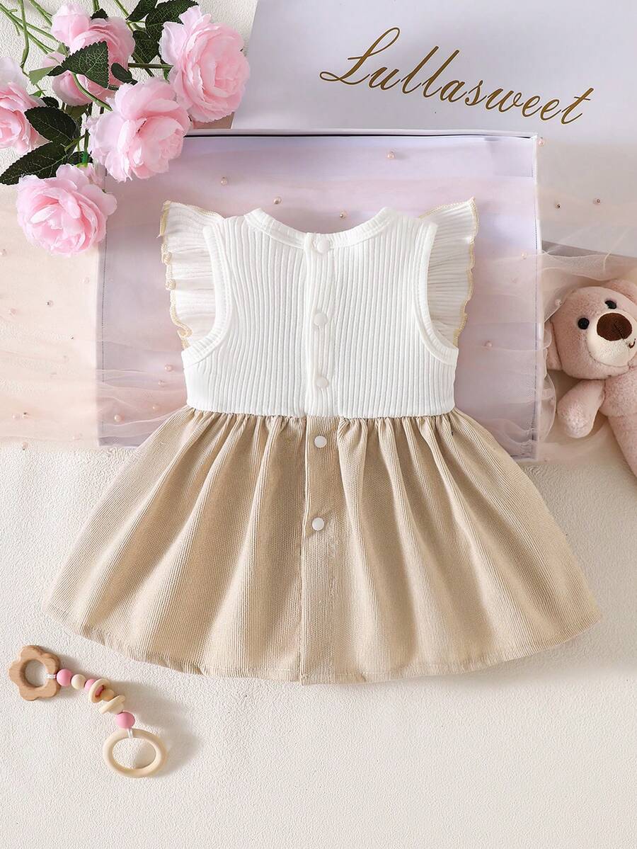 Baby Lace Collar Pink Bow Dress for Elegant Retro Summer Wear