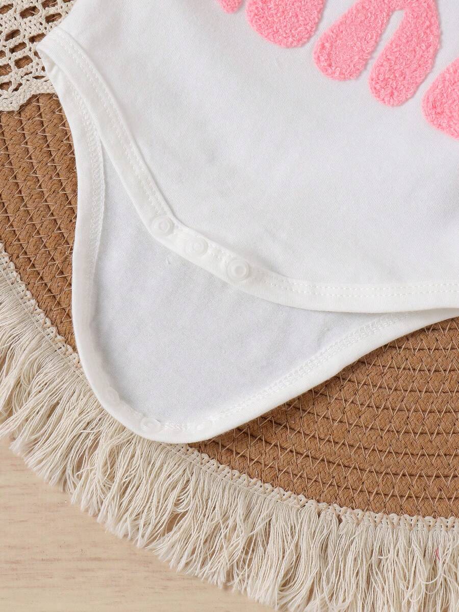 Infant Girl 2pcs Letter Embossed Bodysuit and Ruffle Shorts Summer Outfit