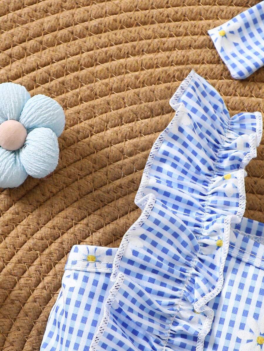 2PCS Baby Strawberry Plaid Dress and Bow Headband Set for Cute Spring and Summer Outings