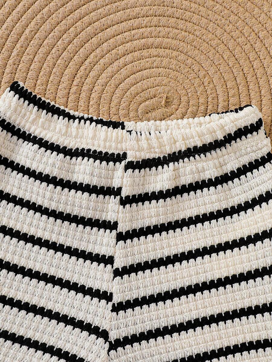Baby Girl Black & White Striped Ruffle Sleeve T-Shirt & Shorts Set