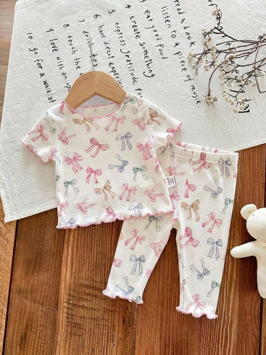 Baby Strawberry Print Short Sleeve Pajama Set for Cozy Summer Sleepwear