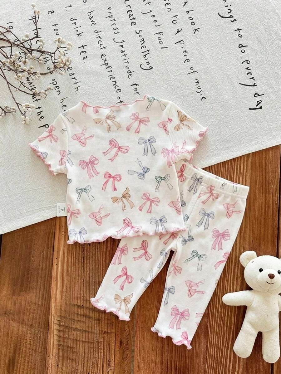 Baby Strawberry Print Short Sleeve Pajama Set for Cozy Summer Sleepwear