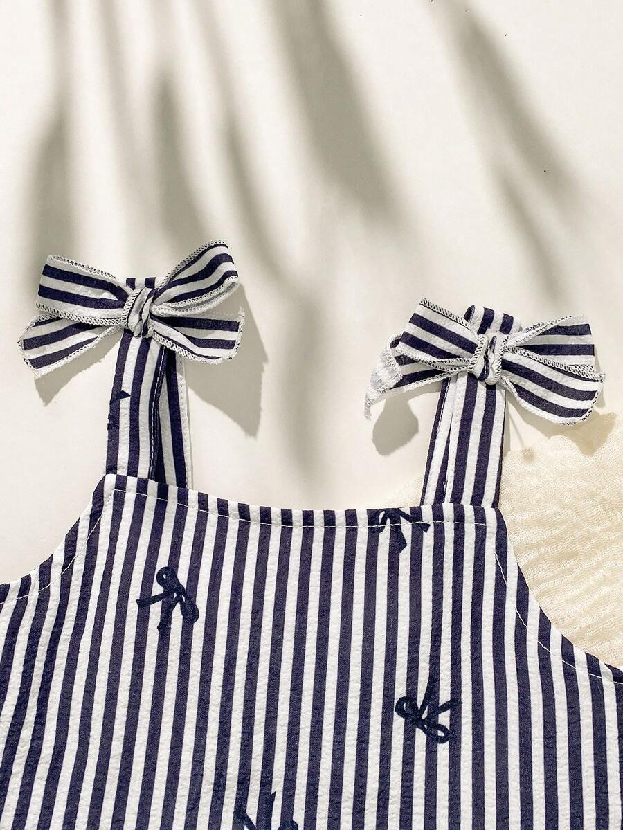 Cute Camisole And Shorts Set For Toddler Girls With Stripe Bow Detail
