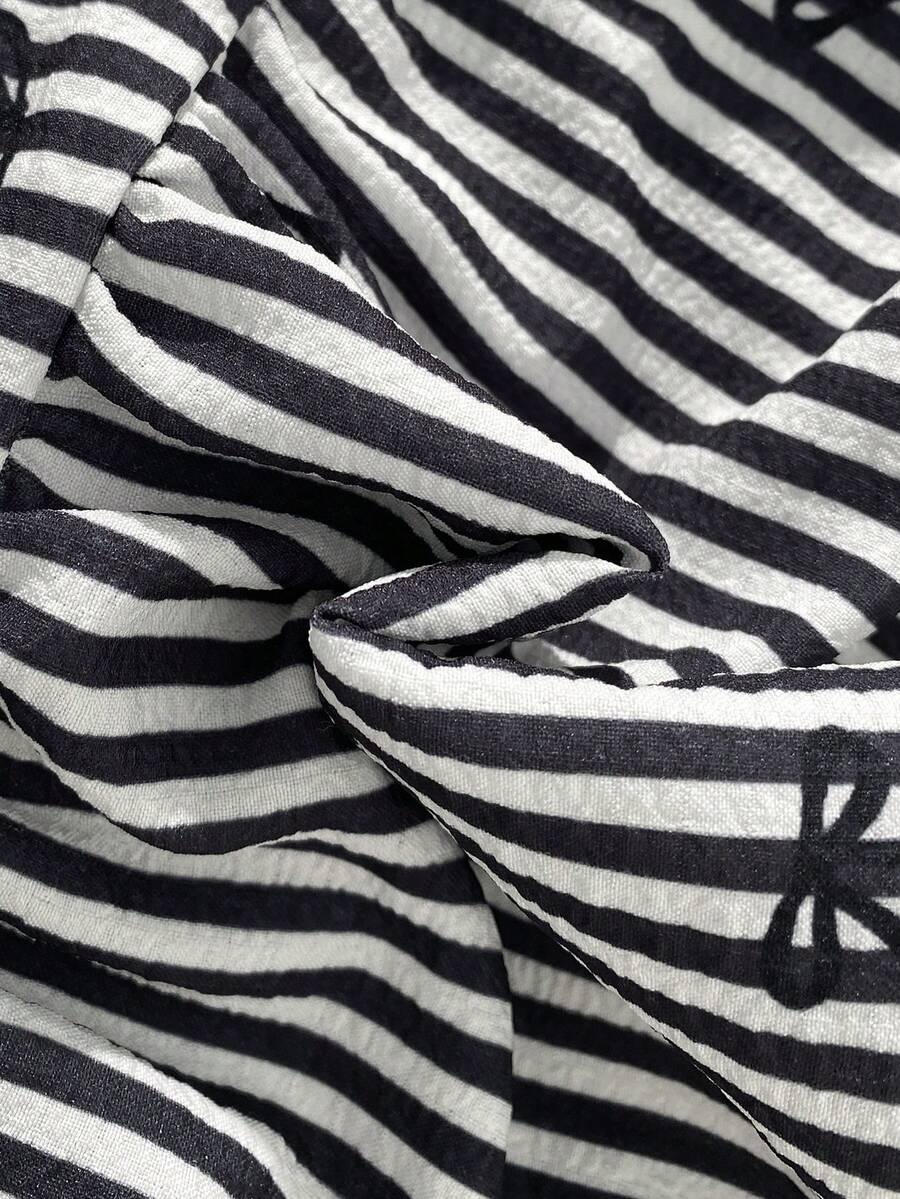 Cute Camisole And Shorts Set For Toddler Girls With Stripe Bow Detail