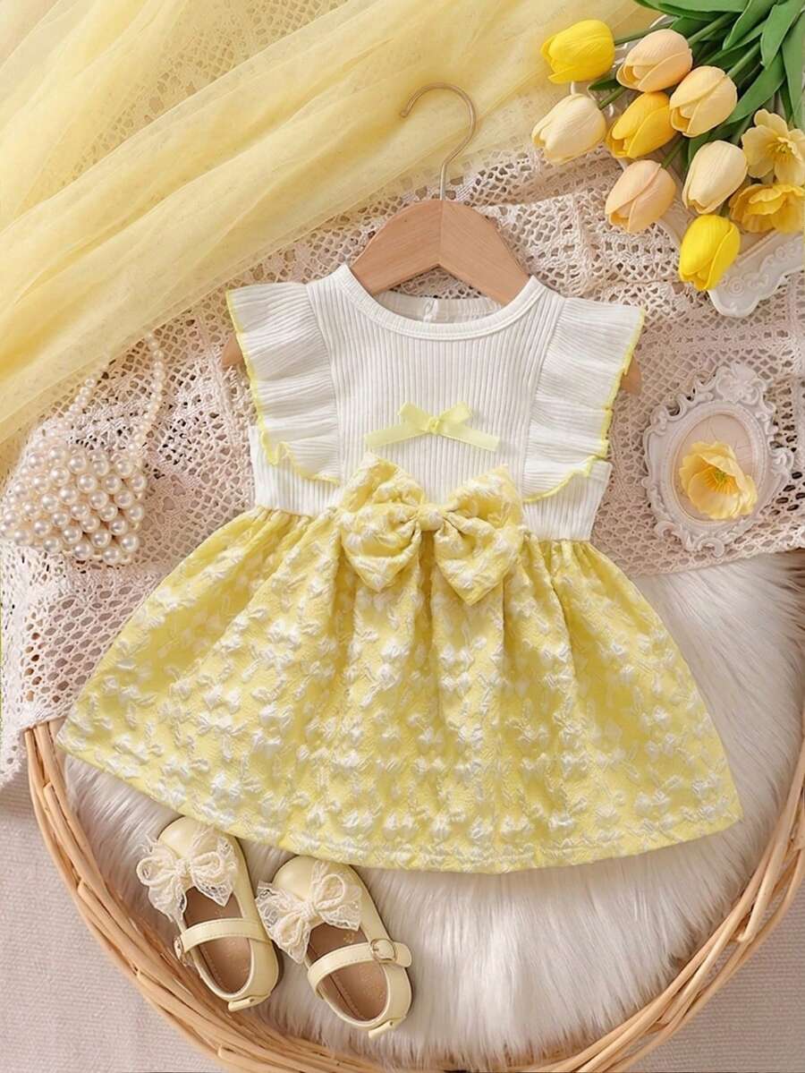 Baby Lace Collar Pink Bow Dress for Elegant Retro Summer Wear