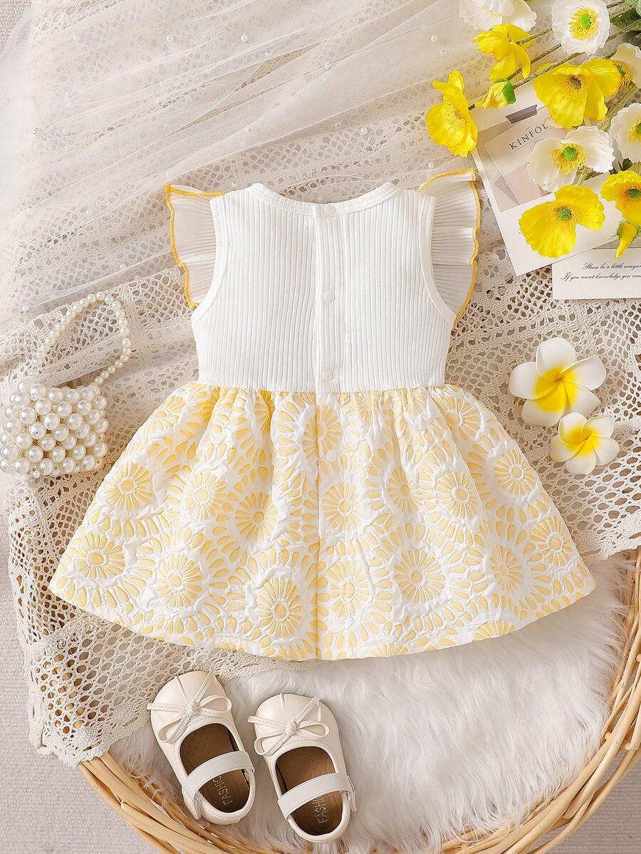 Baby Lace Collar Pink Bow Dress for Elegant Retro Summer Wear