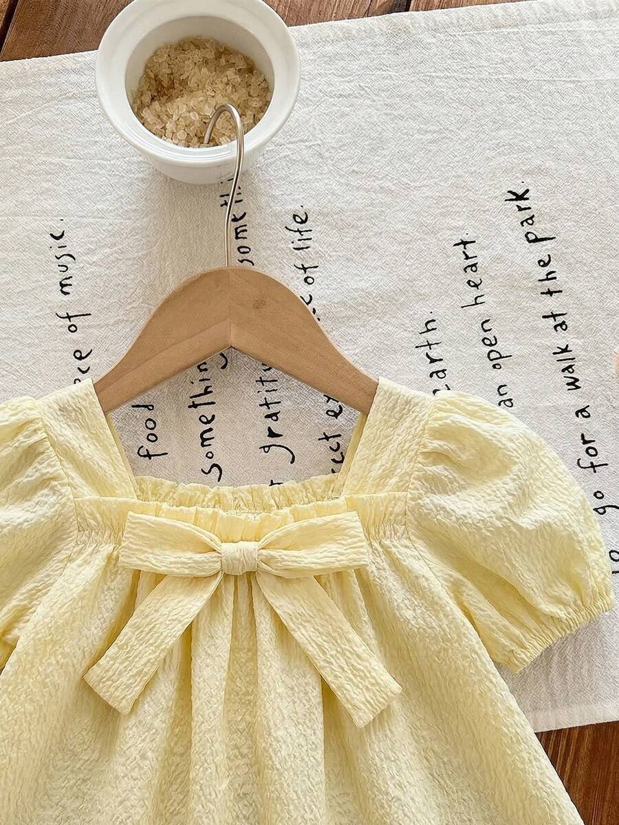 Green Plaid Short Sleeve Dress for Baby Girls - Cute Bow Accent Summer Outfit