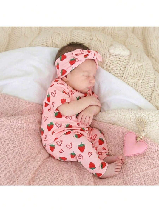 Baby Strawberry Print Short Sleeve Pajama Set for Cozy Summer Sleepwear