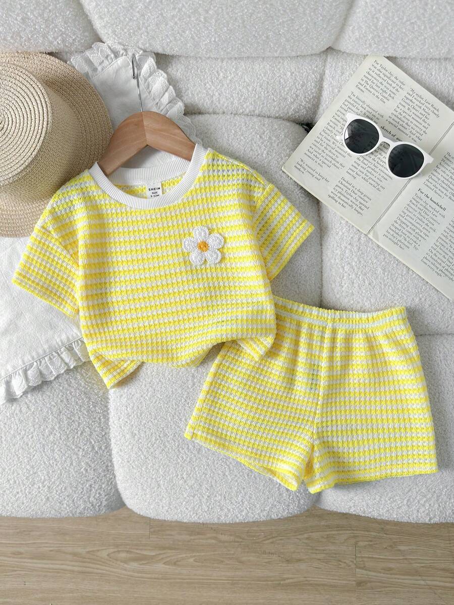Rainbow Top And Elastic Waist Shorts Set For Toddler Girls Casual Wear