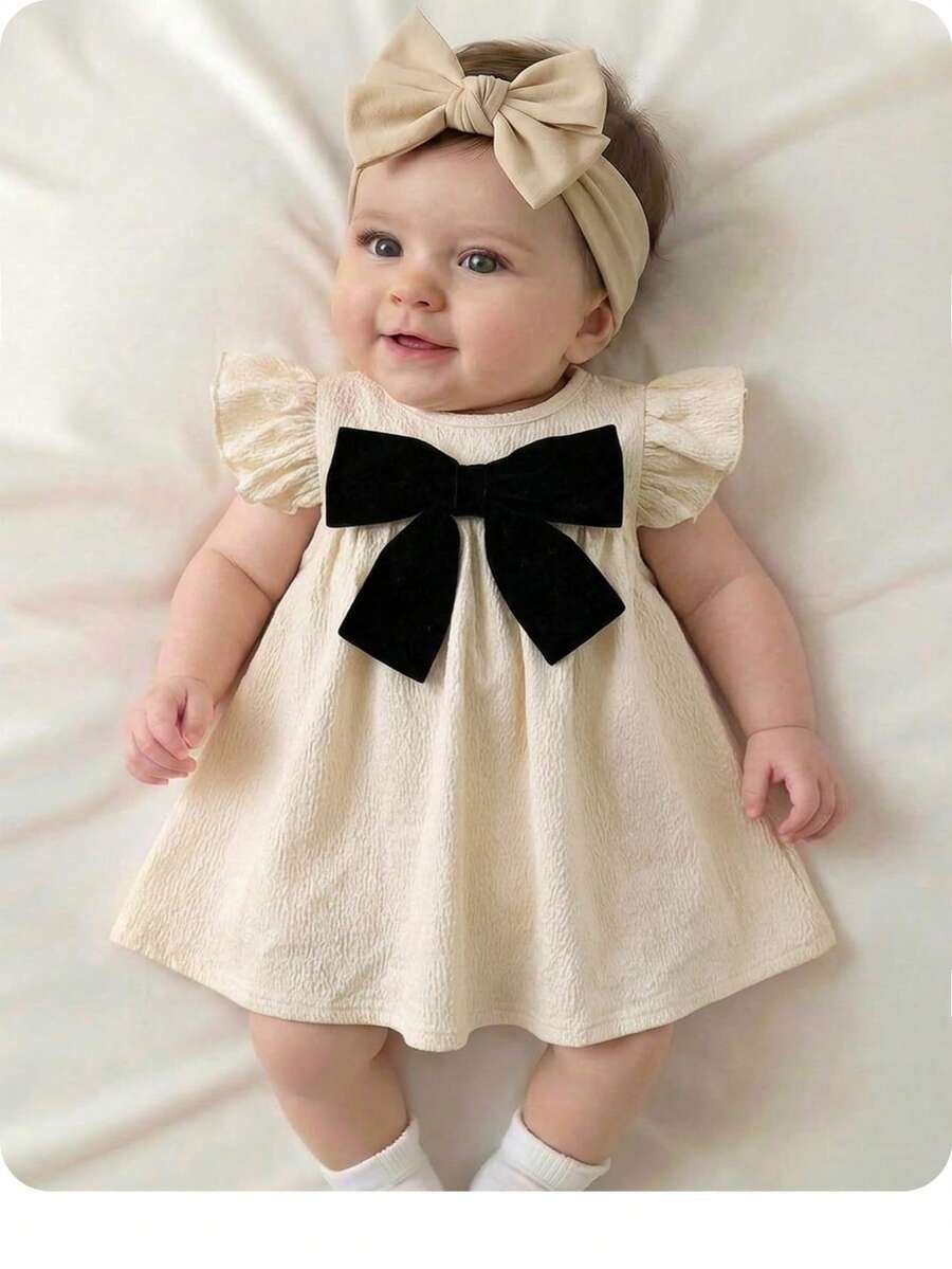 Infant Ivory Short Sleeve Dress - Elegant Textured Fabric for Little Ones