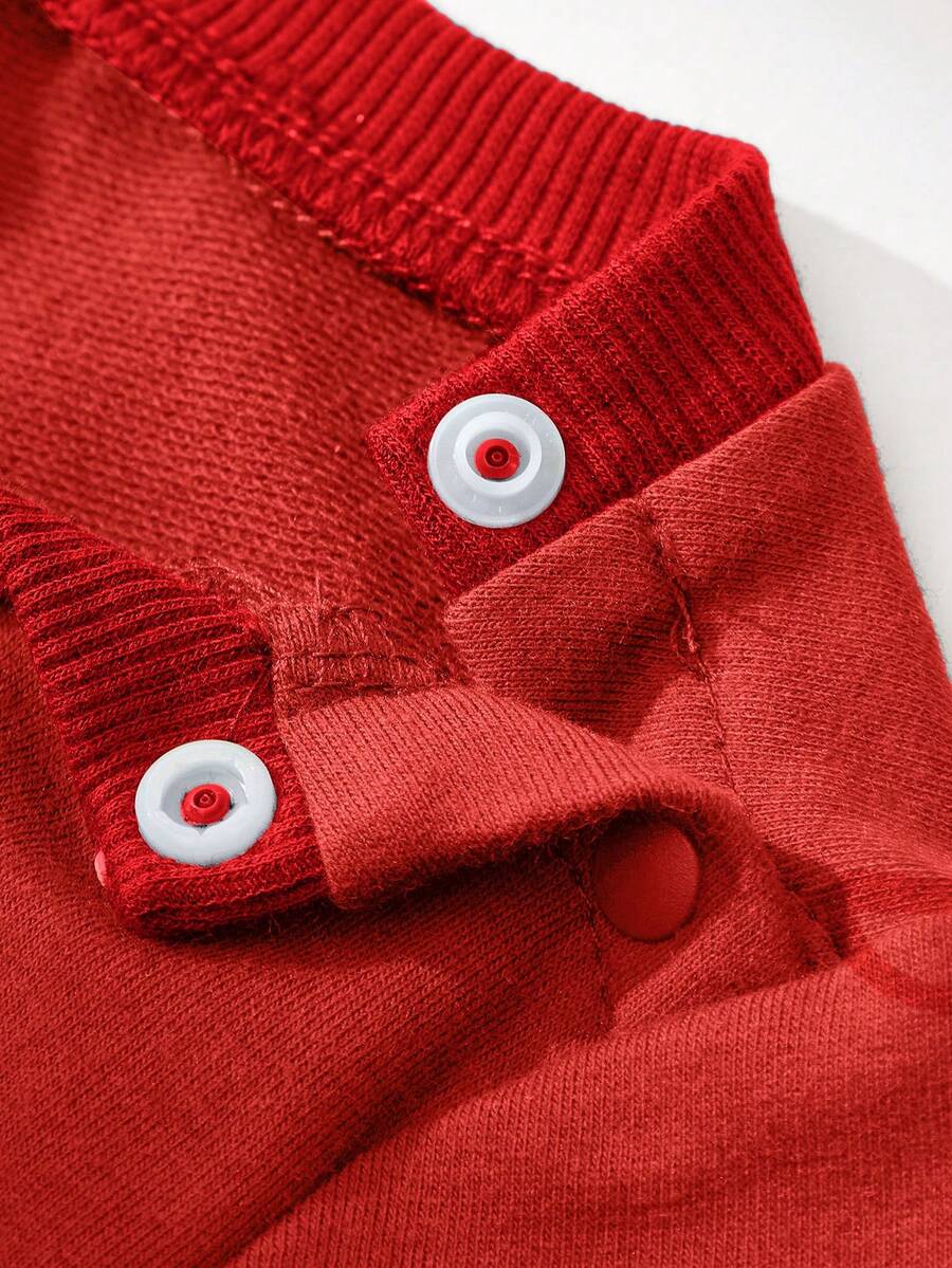Newborn Boy & Girl Summer Knit Outfit -Cute Cartoon Bear Striped Shirt & Shorts Set