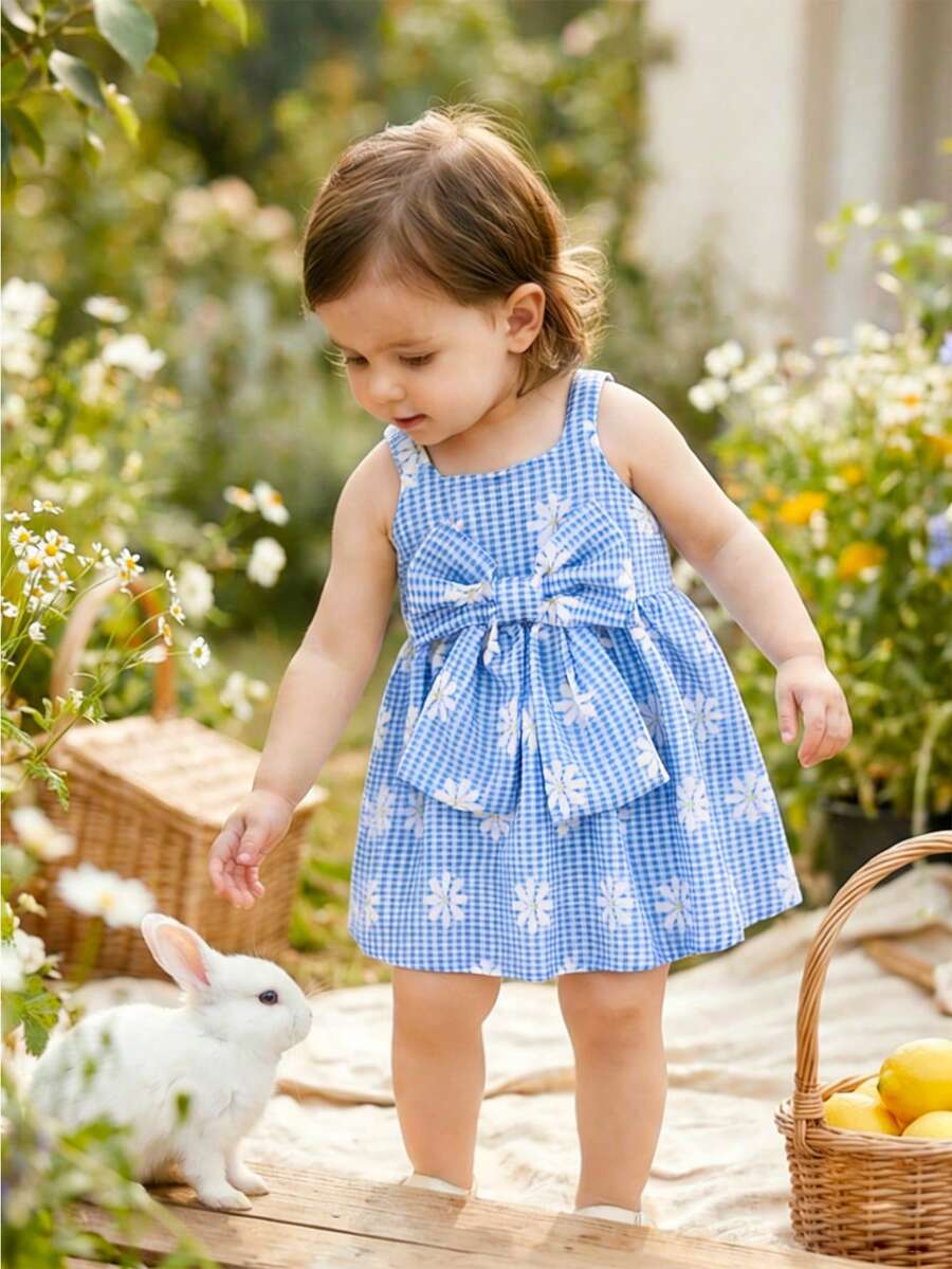 Baby Stripe Print Bow Front Cami Dress for Cute Summer Daily Wear