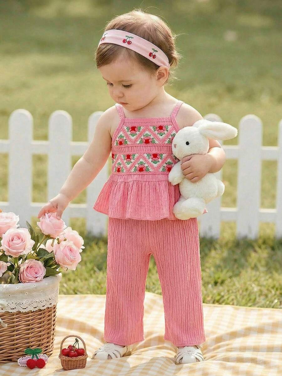 Delicate Strap Top And Solid Pants Set For Toddler Girls Casual Outfit