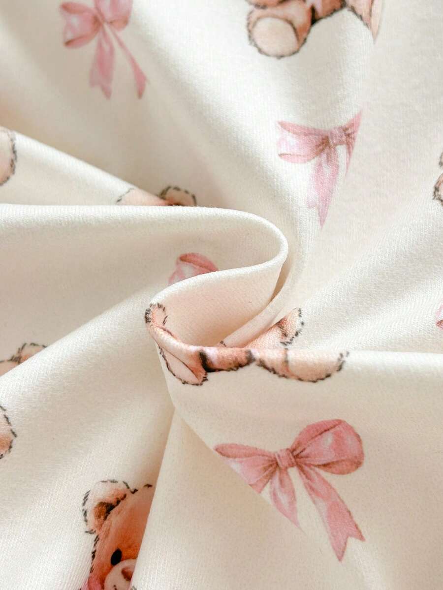 2pcs Baby Girl Heart and Ditsy Floral Jumpsuit Set - Sweet Long Sleeve Outfit