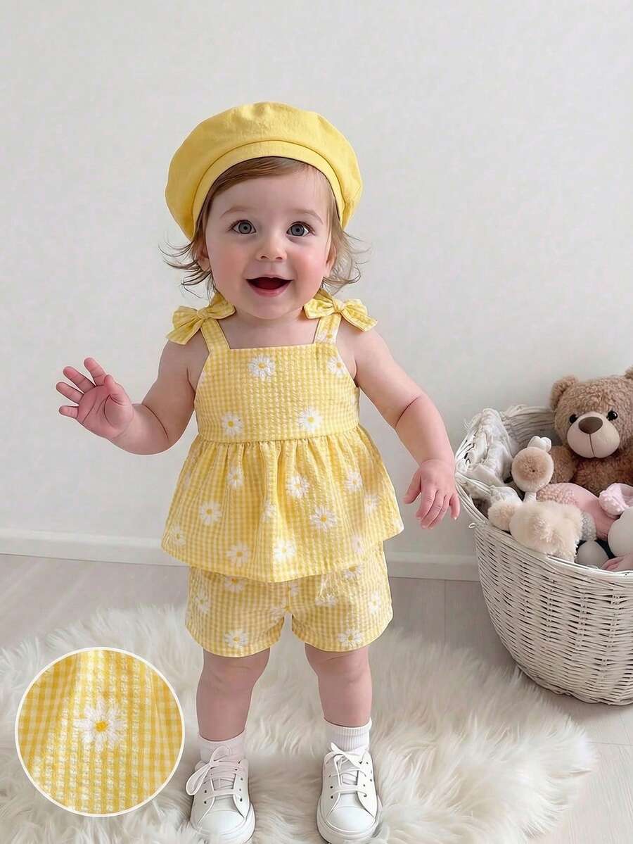 Vacation Ready Striped Shorts Set For Baby Girls With Bow Detail Camisole