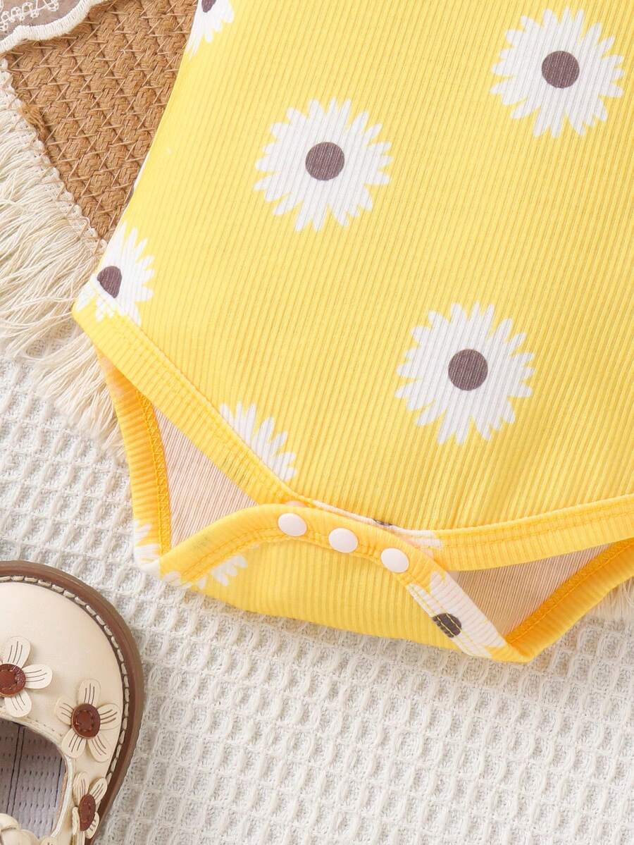 2PCS Baby Girl Cute Print Romper and Shorts Set for Summer Daily Wear