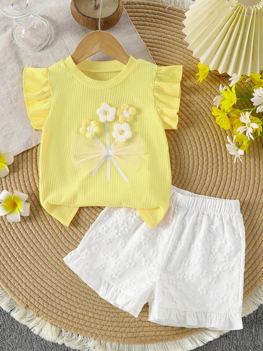 Young Girls 3D Flower Decor Tank Top and Yellow Floral Hem Shorts 2 Piece Summer Set