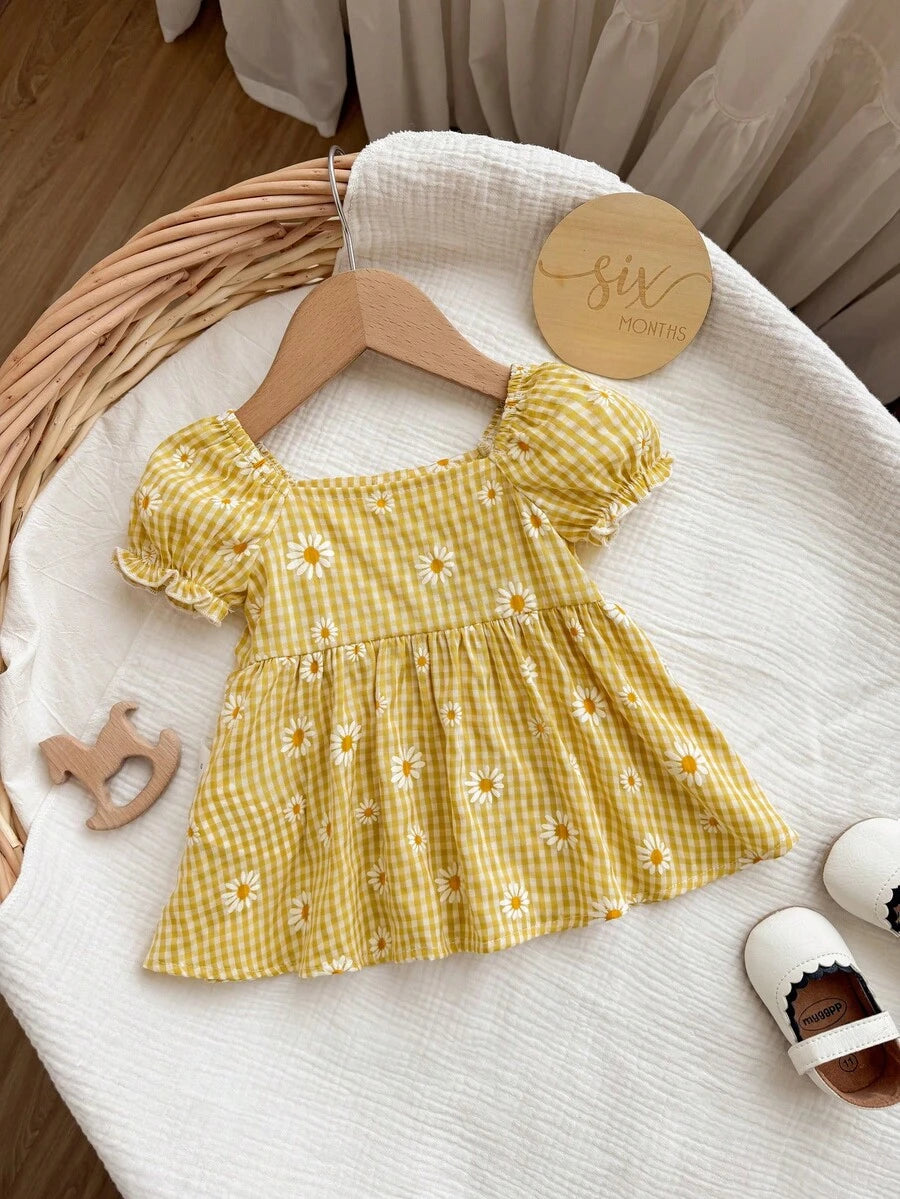 Baby Floral Bubble Sleeve Yellow Dress for Cute Summer Vacation Wear