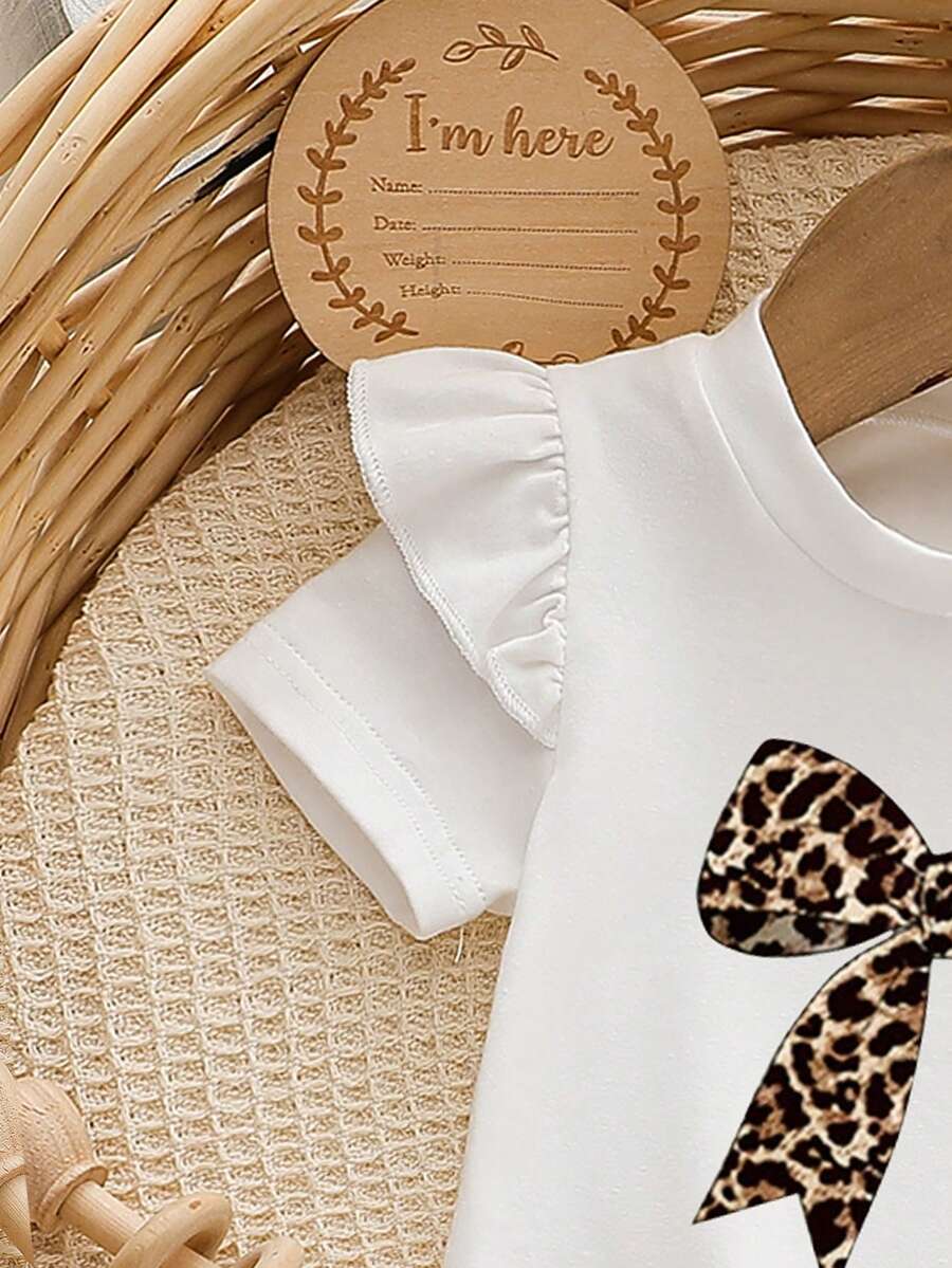 Baby Girl Strawberry Print T Shirt and Pants Set for Cute Summer Daily Wear