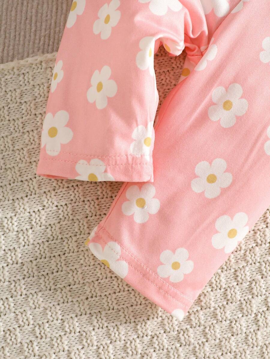 Baby Girl Strawberry Print T Shirt and Pants Set for Cute Summer Daily Wear
