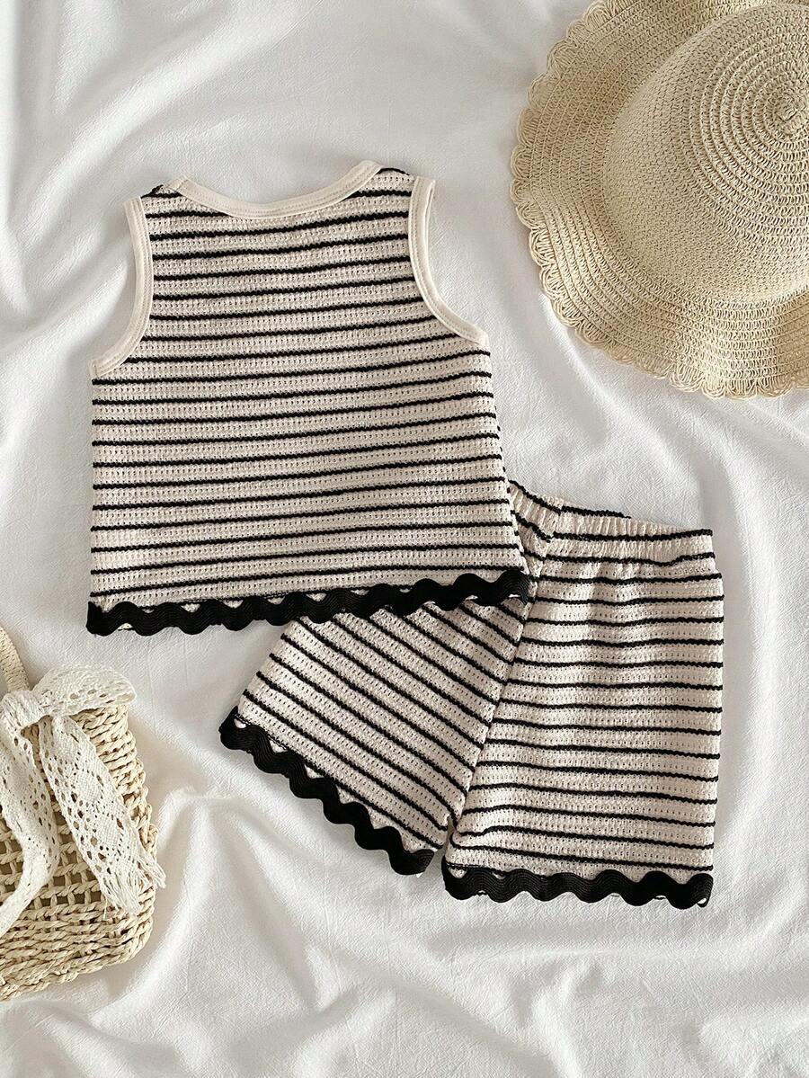 Two Piece Summer Clothing Set For Kids Girls Floral Knit Top And Shorts