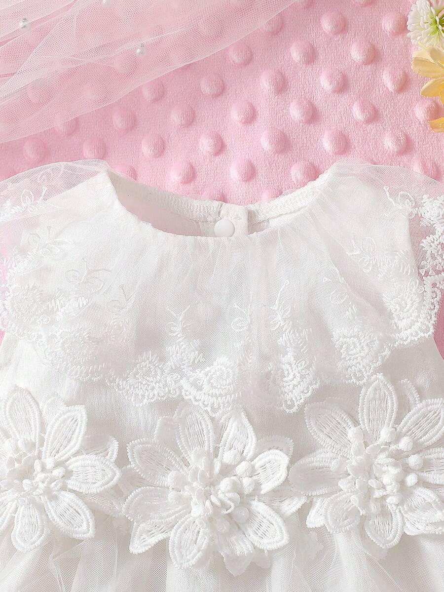 Baby Lace Collar Mesh Dress for Spring and Summer Celebrations and Photoshoots