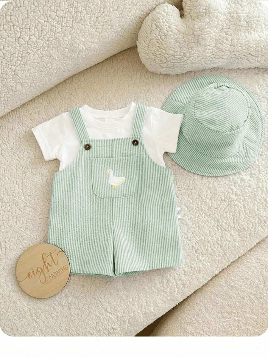 2PCS Baby Duck Striped Sleeveless Romper and Hat Set for Cute Summer Daily Wear