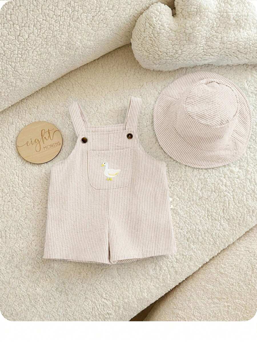 2PCS Baby Duck Striped Sleeveless Romper and Hat Set for Cute Summer Daily Wear