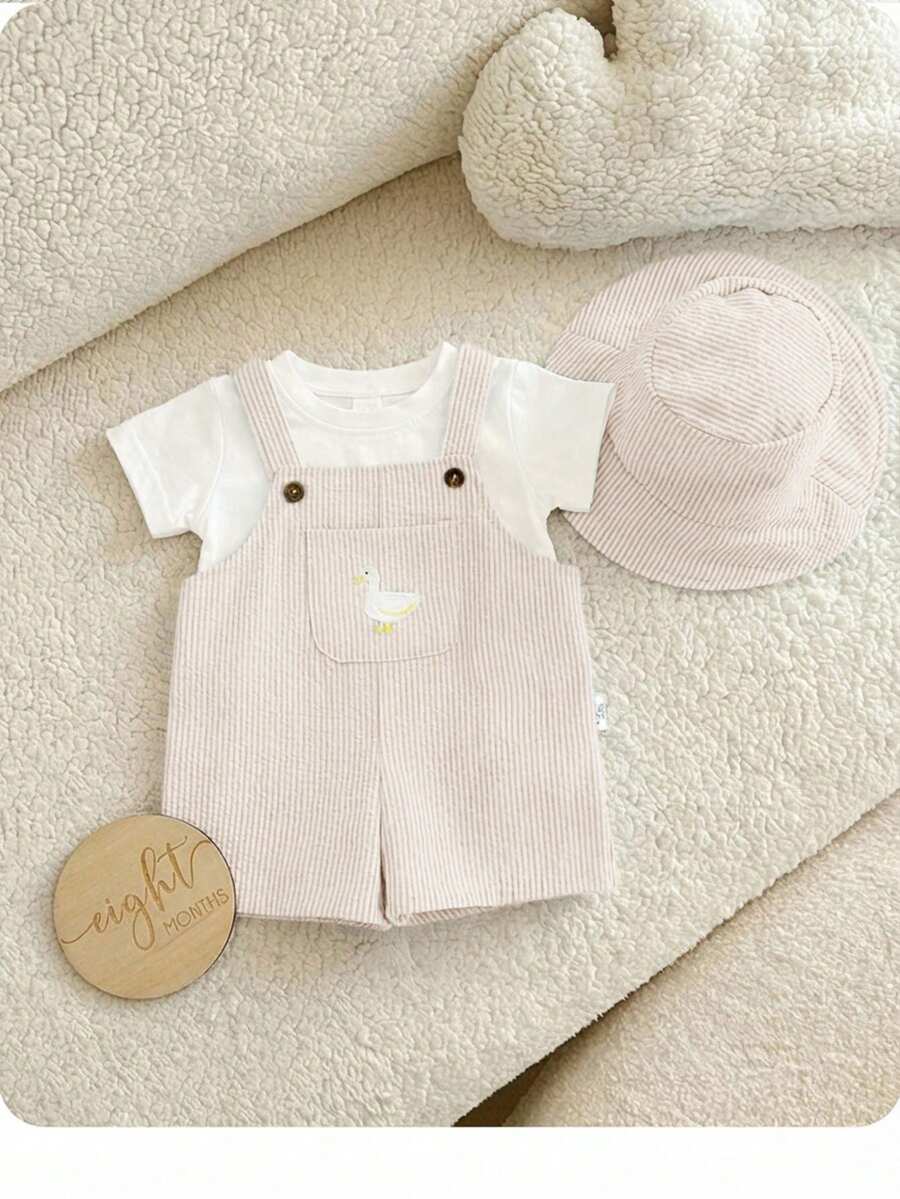 2PCS Baby Duck Striped Sleeveless Romper and Hat Set for Cute Summer Daily Wear