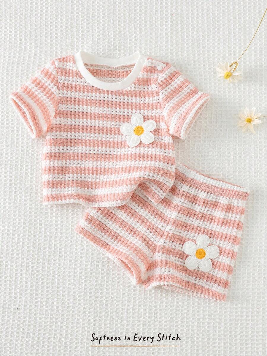 Newborn Boy & Girl Summer Knit Outfit -Cute Cartoon Bear Striped Shirt & Shorts Set