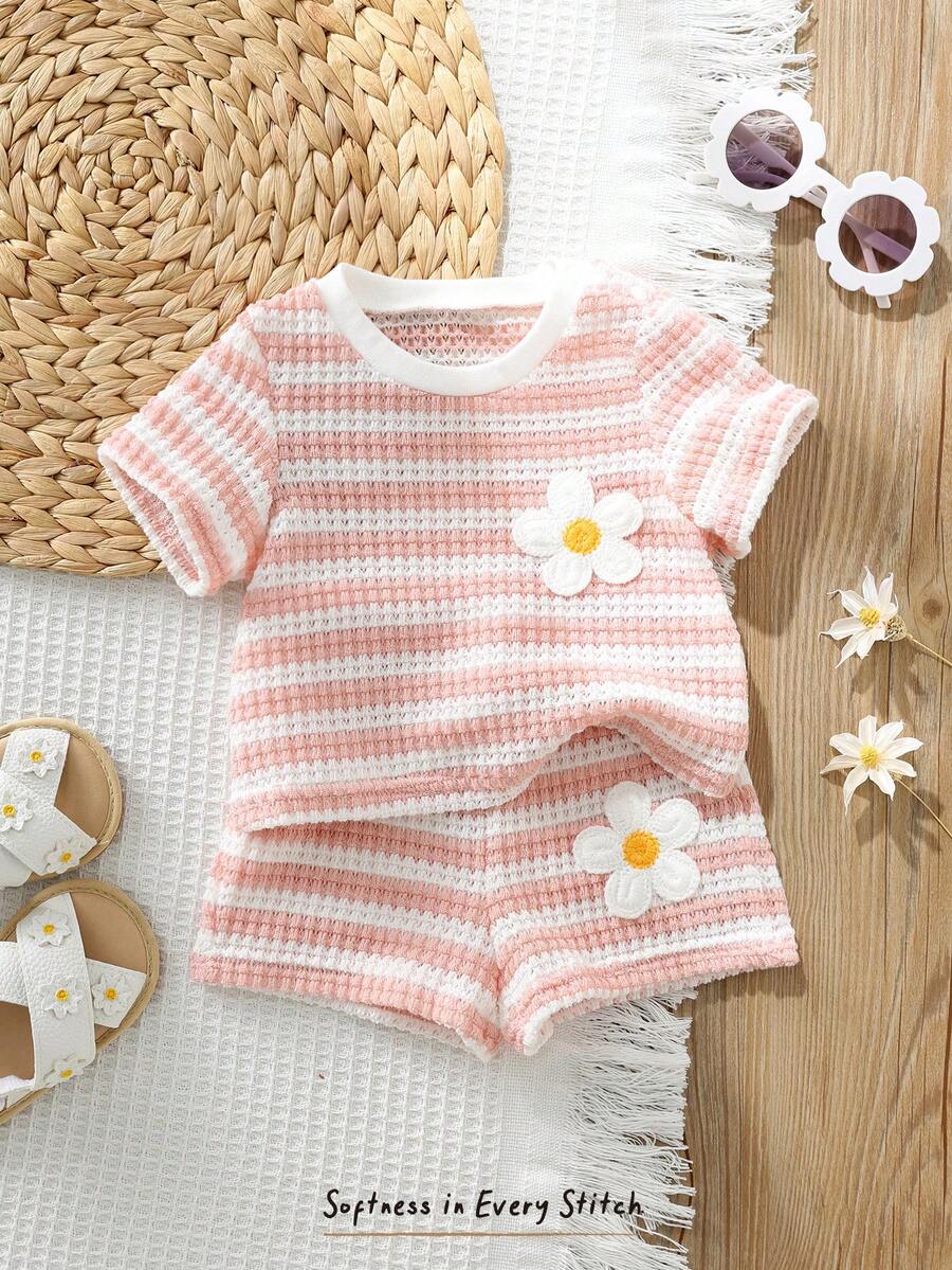 Newborn Boy & Girl Summer Knit Outfit -Cute Cartoon Bear Striped Shirt & Shorts Set