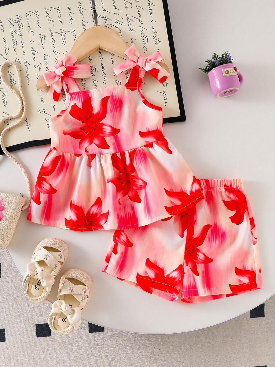 Cute Camisole And Shorts Set For Toddler Girls With Stripe Bow Detail