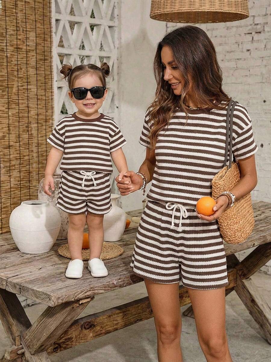 Rainbow Top And Elastic Waist Shorts Set For Toddler Girls Casual Wear