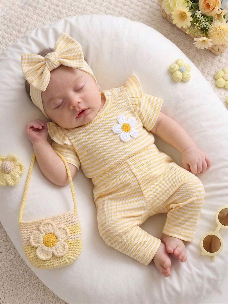 Baby Girl Strawberry Print T Shirt and Pants Set for Cute Summer Daily Wear