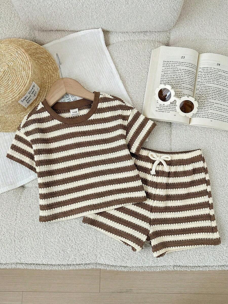 Rainbow Top And Elastic Waist Shorts Set For Toddler Girls Casual Wear