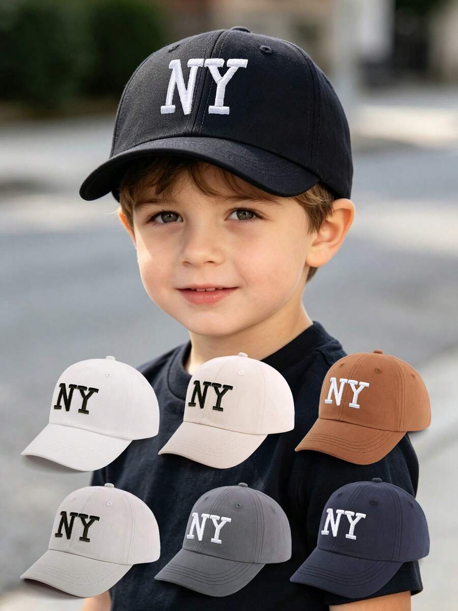 Mamas Boy Embroidered Baseball Cap for Baby Outdoor Daily Wear
